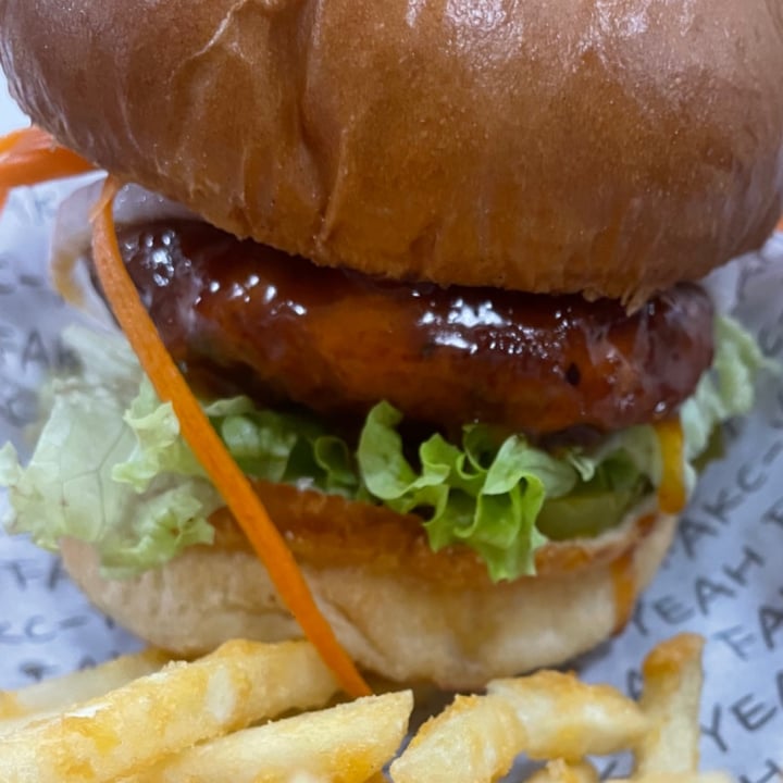 review photo of fakc-yeah One & only shared by @leeponce on 03 Sep 2021 - review