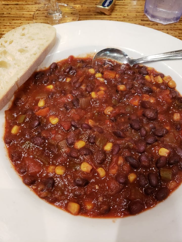 photo of French Meadow Bakery Café Vegan Black Bean Chili shared by @marilj2018 on  19 Sep 2018 - review