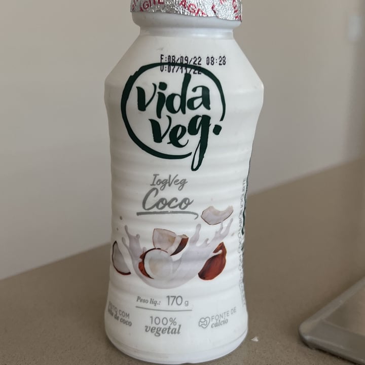 photo of Vida Veg iogurte de coco shared by @georginamustafa on  26 Oct 2022 - review