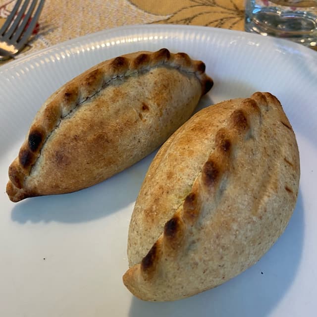 Photo of the dish “Samosas - Tofu y Vegetales al curry”