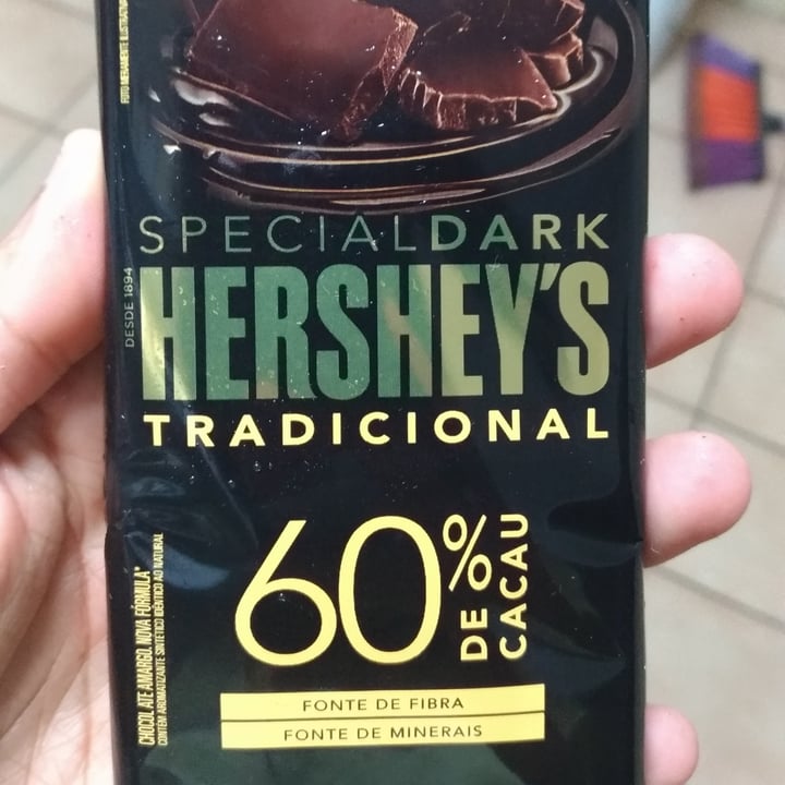 photo of Hershey's Special Dark Chocolate Cafe 60% de Cacau shared by @jessilobato on  13 Oct 2021 - review