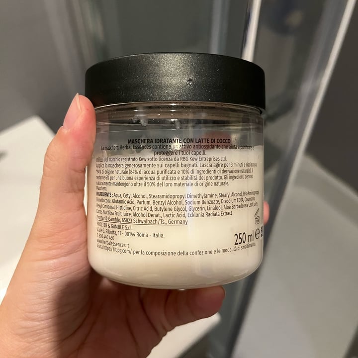review photo of Herbal Essences Latte di cocco maschera idratante per capelli secchi shared by @tamerice on 20 Sep 2022 - review