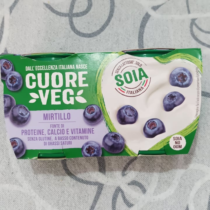 photo of Cuore veg Yogurt vegetale al mirtillo shared by @chetorda on  01 Nov 2022 - review