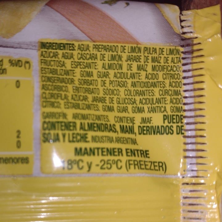 review photo of Arcor Helado slice de limón shared by @jazminnnn on 22 Oct 2021 - review