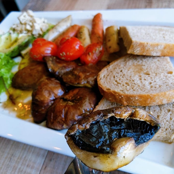 review photo of WellSmoocht Veganlicious Brunch Set shared by @jxvegjournal on 09 Dec 2020 - review
