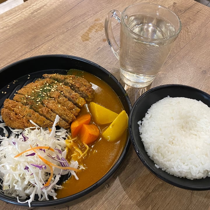 photo of Saute-San Handmade Vegan Katsu Curry shared by @sarvanireddy on  15 Dec 2020 - review