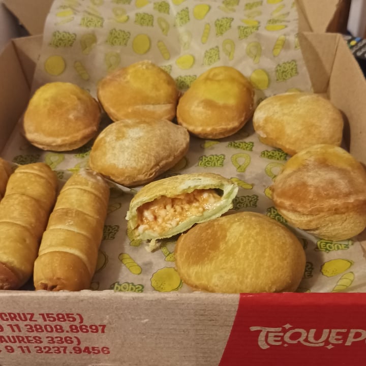 photo of Tequepops Combo Mix Pastelitos Y Tequeños shared by @euge1712 on  18 Sep 2022 - review