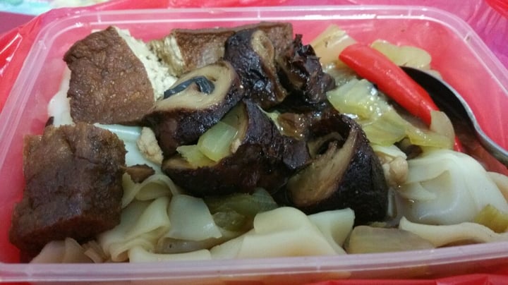 photo of Vege Story Vegetarian 齋の傳說 馃杂 Kway Chap shared by @vegluv on  18 Apr 2020 - review