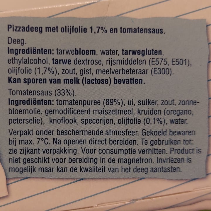 review photo of Jan Pizzadeeg met tomatensaus shared by @saschazelf on 12 Nov 2022 - review