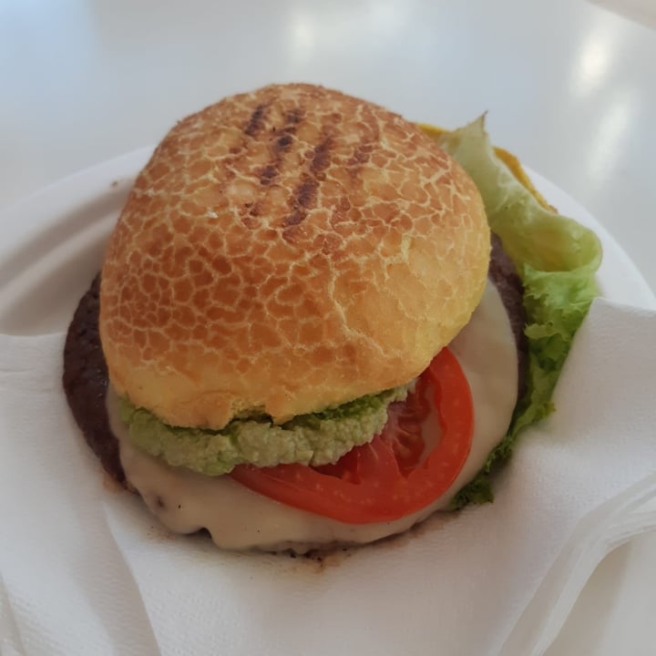 photo of Spizzico Wow burger shared by @liu69 on  28 Apr 2022 - review