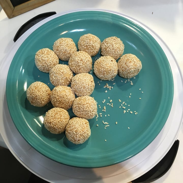 photo of Pure Café Peanut Butter Balls shared by @rohan on  09 Jul 2019 - review