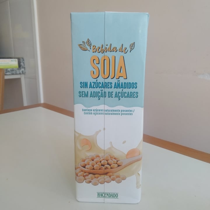 photo of Hacendado Bebida De Soja Sin Azúcares Añadidos shared by @livelikevegansss on  08 Sep 2020 - review