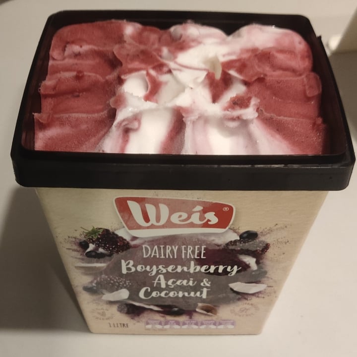 photo of Weis Dairy Free Boysenberry, Açaí and Coconut shared by @amazinganne on  10 Jul 2020 - review