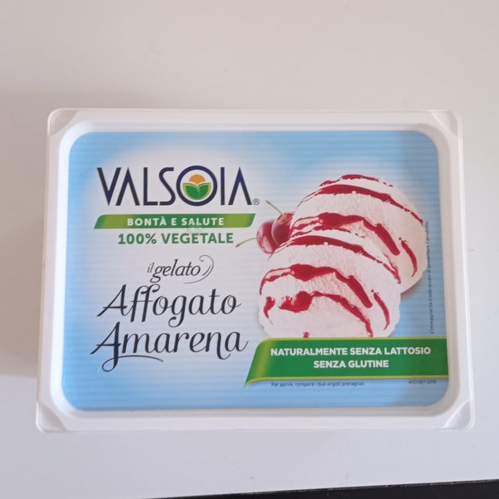 review photo of Valsoia Gelato Affogato Amarena shared by @verdurila on 15 Apr 2022 - review