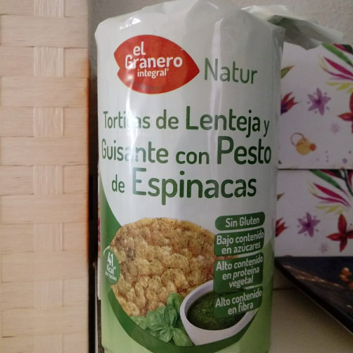 photo of El Granero Integral Tortitas de lenteja y guisante con pesto de espinacas shared by @crisvegan24 on  19 Aug 2021 - review