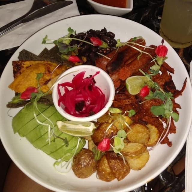 Foto do prato “Plato Yucateco”