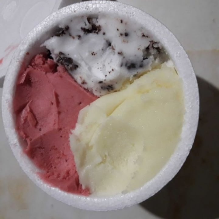 photo of Cormillot Helados Frutales shared by @solvalentina on  27 Jun 2020 - review