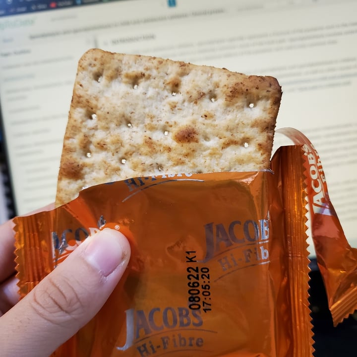 photo of Jacob's Hi-Fiber Crackers shared by @moosewong on  19 Nov 2021 - review