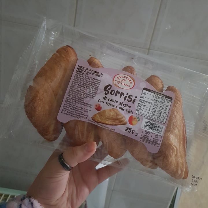 review photo of Dolcezze del forno Sorrisi shared by @elemevtary on 29 Sep 2022 - review