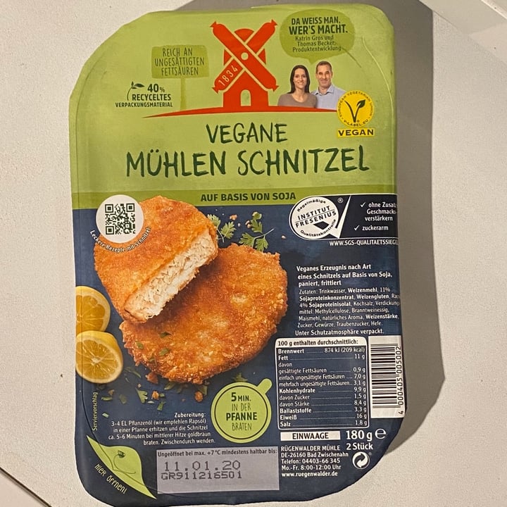 photo of Rügenwalder Mühle Vegane Mühlen Schnitzel shared by @danvlourish on  16 Dec 2019 - review