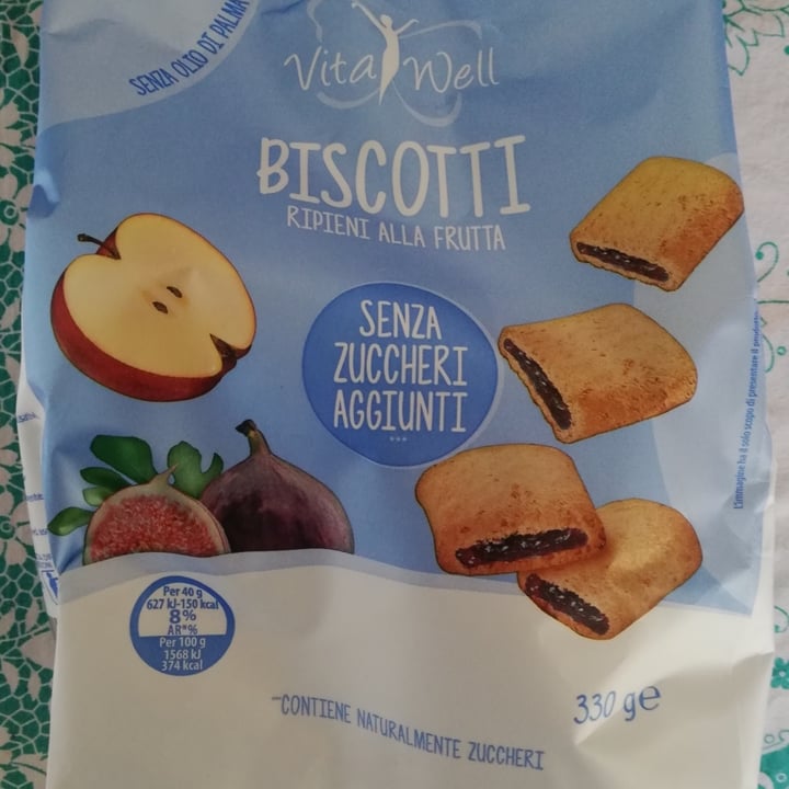 photo of Vita well Biscotti ripieni alla frutta shared by @michironin on  03 Jul 2021 - review