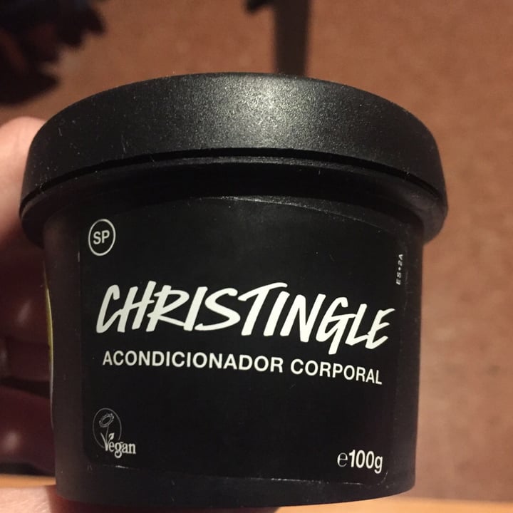 photo of LUSH Fresh Handmade Cosmetics Christingle Aconcionador Corporal shared by @sfernandezvar on  16 Apr 2020 - review