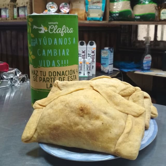 Photo of the dish “Empanada capresse”