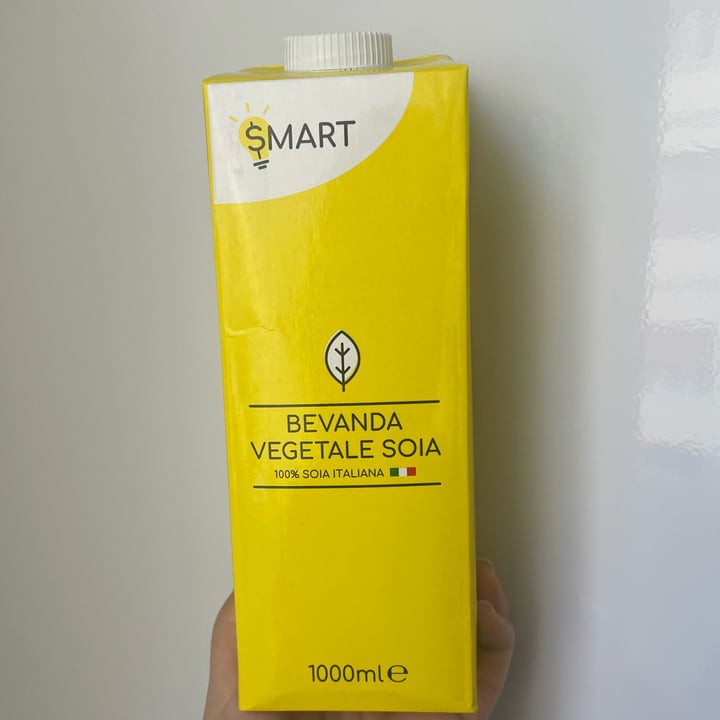 photo of esselunga smart bevanda vegetale soia shared by @violastrambi on  14 Nov 2022 - review
