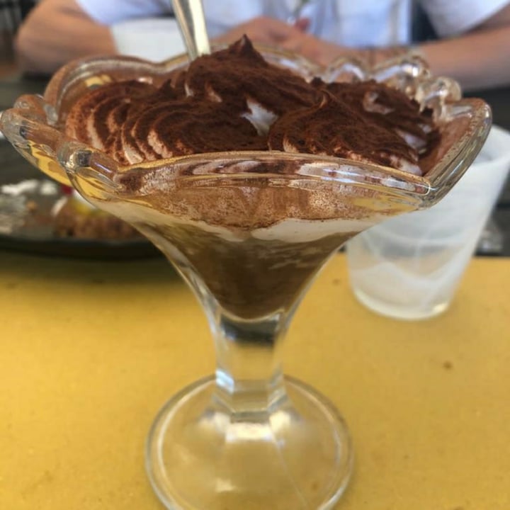 photo of Veganda tiramisù shared by @veganfuorisede on  01 Sep 2021 - review
