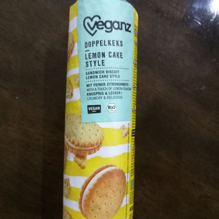 photo of Veganz Doppelkeks Lemon Cake Style shared by @akanksha-r on  25 Dec 2020 - review