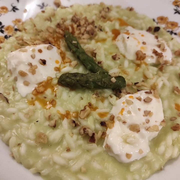 review photo of Fefino risotto asparagi robiola e noci shared by @fedges on 22 Jan 2023 - review