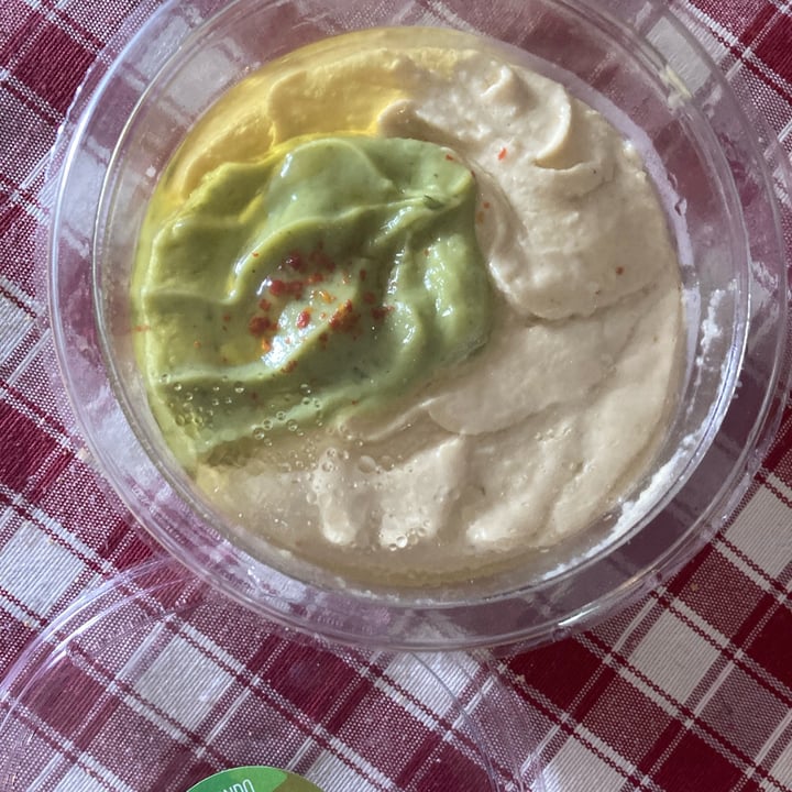 review photo of Vemondo Hummus guacamole shared by @eri31 on 08 Aug 2022 - review