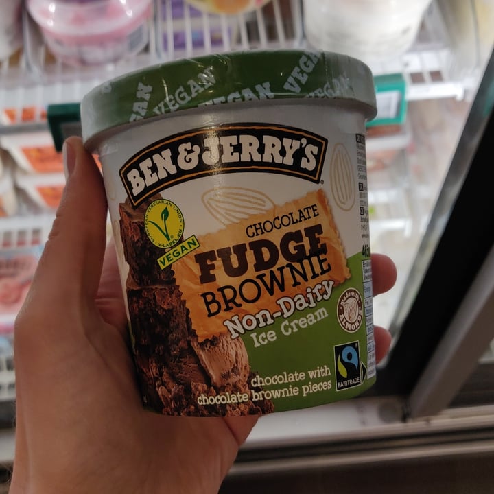 photo of Ben & Jerry's Chocolate Fudge Brownie Non-Dairy Ice Cream shared by @primate on  10 Jun 2021 - review