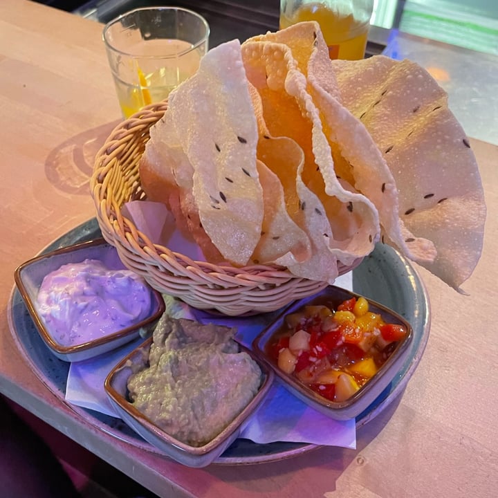 photo of Max Pett Papadum shared by @gingercringe on  16 Aug 2022 - review