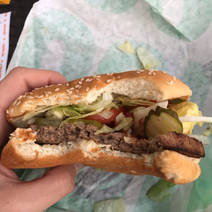 photo of Burger King Impossible Whopper shared by @turnupnerd on  15 Sep 2019 - review
