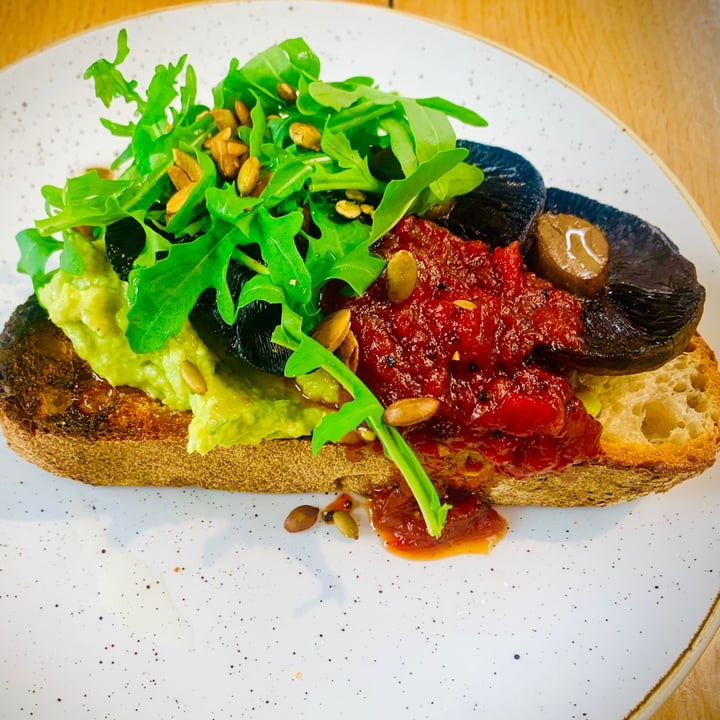review photo of The Lingholm Kitchen Avacado Toast shared by @richgreenwood on 26 Jun 2021 - review