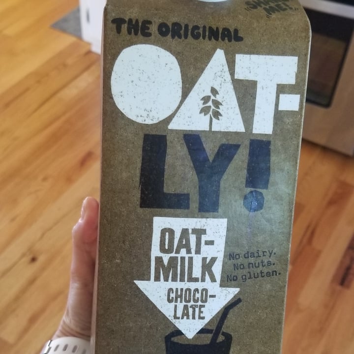 photo of Oatly Oat Drink Chocolate shared by @alisam on  03 Jun 2020 - review