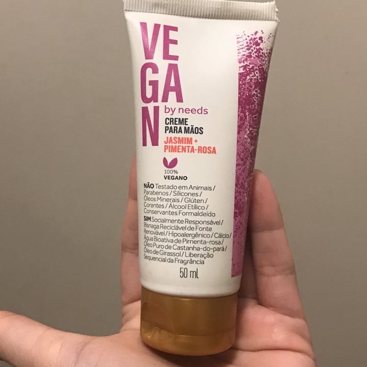 photo of Vegan by Needs Creme para as mãos shared by @iararamos on  02 May 2022 - review