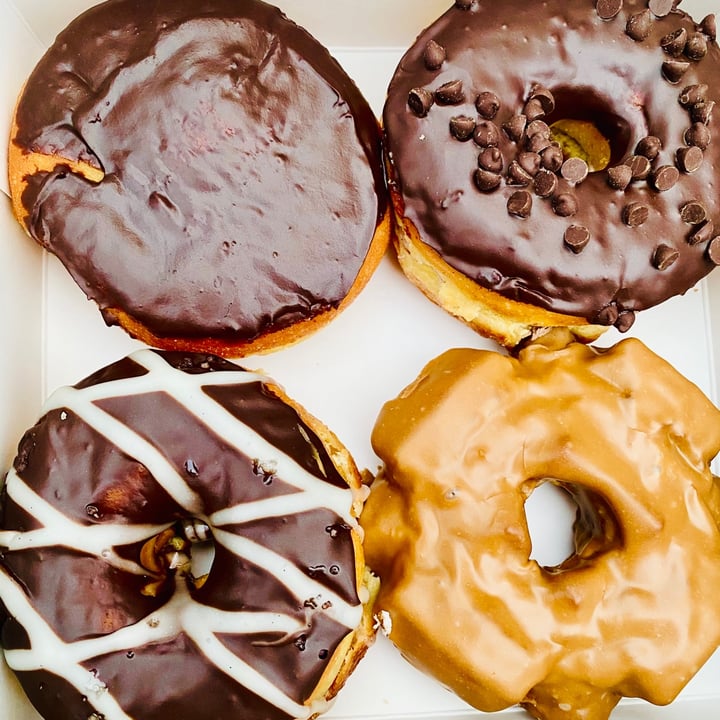 review photo of Donut Friend All the Donuts shared by @rocknrolldogmom on 18 Jun 2021 - review
