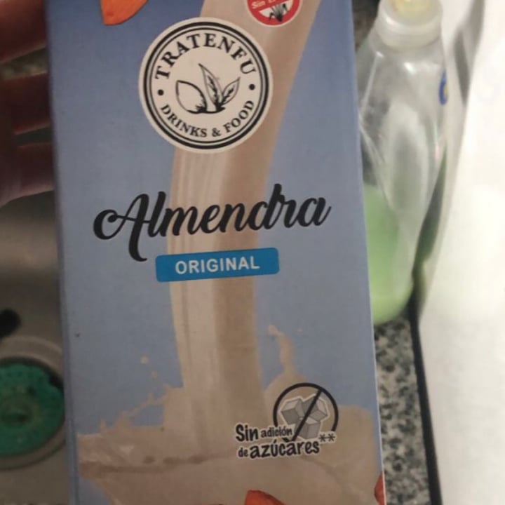 photo of Tratenfu Leche de almendras Original shared by @clarabarelli on  06 Oct 2021 - review