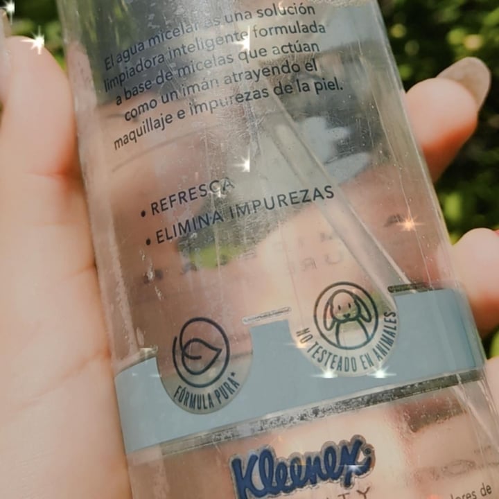 photo of Kleenex Agua Micelar Pure shared by @marianne18 on  11 Mar 2021 - review