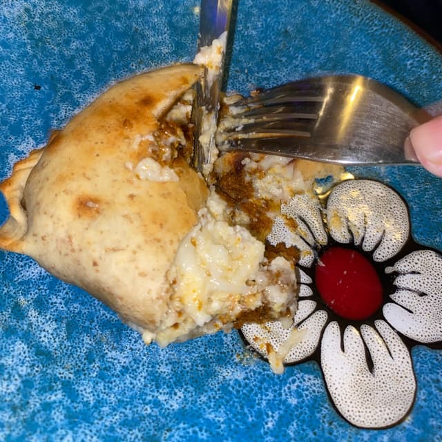 Photo of the dish “Empanada Pepperoni & veg Mozzarella”