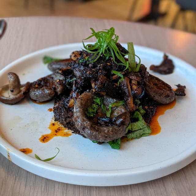 菜肴“Chochoyotes + Mushrooms”的照片