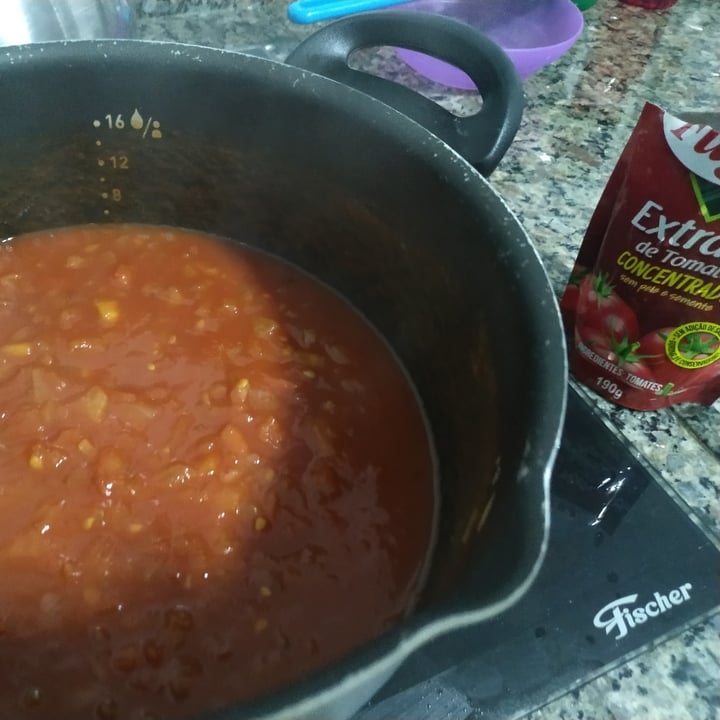 photo of Fugini Extrato de tomate concentrado shared by @miichelle on  10 May 2022 - review