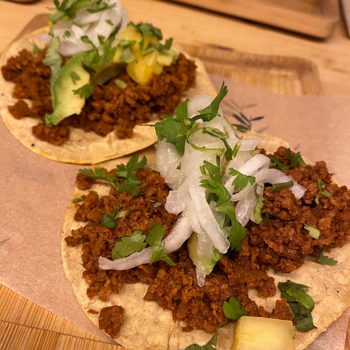 photo of Gallo Santo Tacos al pastor shared by @laveganorte on  10 Oct 2020 - review