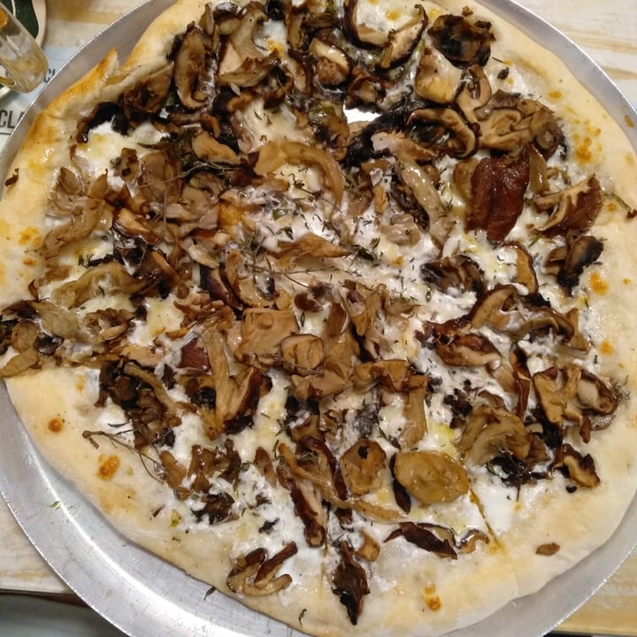 review photo of La Clote Pizza Veggie shared by @ankajimz on 23 May 2020 - review