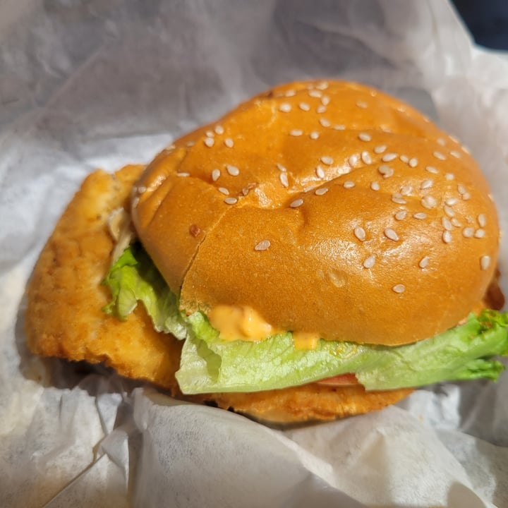 photo of STALK & SPADE Crispy Southwest Chick'n Sandwich shared by @gretchens on  30 Apr 2021 - review