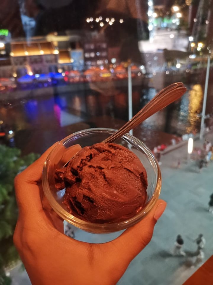 photo of nomVnom Bistro Choco Coco Ice Cream shared by @shalini97 on  10 May 2019 - review
