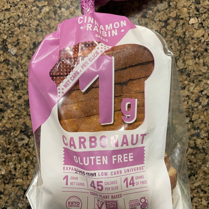 photo of Carbonaut Cinnamon raisin bread shared by @karenasp on  26 Jun 2021 - review
