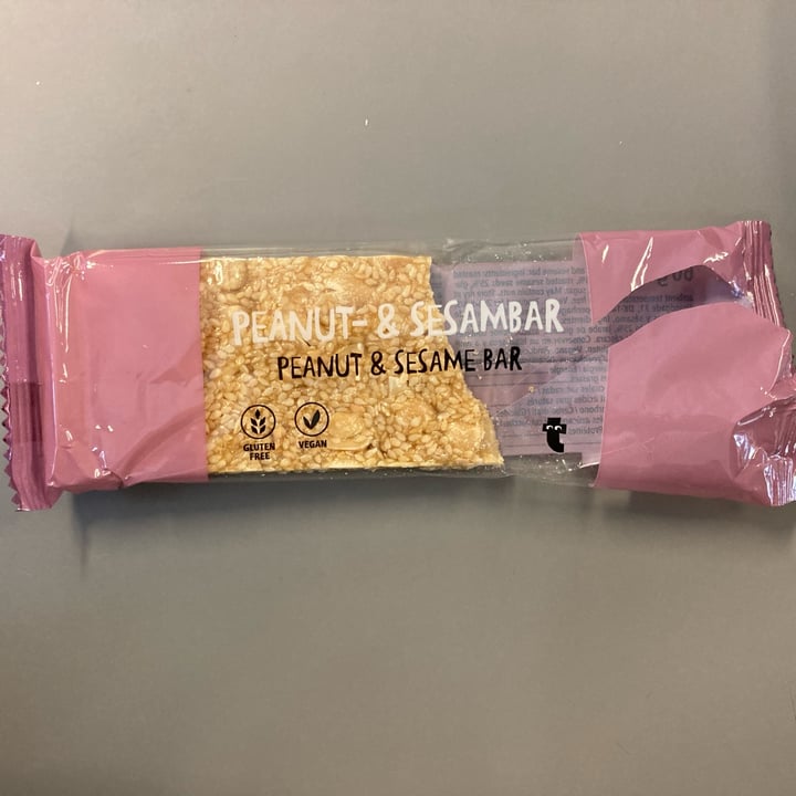 review photo of Flying Tiger Peanut And Sesambar shared by @psicopompo on 27 Oct 2022 - review